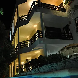 https://posada-el-moro.allrivieramayahotels.com